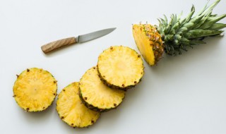 菠萝苦的是怎么回事（菠萝蜜吃起来有点苦是什么原因）