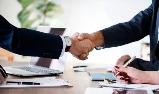 找领导换岗位怎么开头（找领导换岗位怎么开头如何送礼）