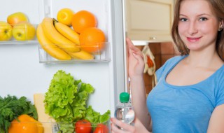 海尔冰箱声音大怎么办（海尔冰箱声音大怎么办 嗡嗡响正常吗）