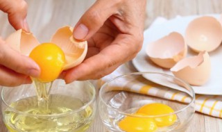 地皮菜炒鸡蛋的做法（地皮菜炒鸡蛋的做法还有窝头）