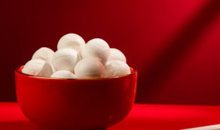 冷冻的汤圆怎么炸不崩（速冻汤圆不解冻直接炸）