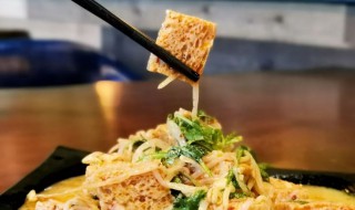 蜂窝状的面筋怎么炒 蜂窝状的面筋怎么炒^_^红烧