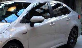 长安cs75方向盘怎么拆（长安cs75方向盘怎么拆视频）