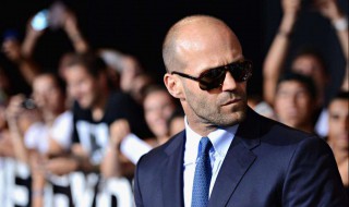 杰森斯坦森演过的所有电影（杰森斯坦森出演的电影）