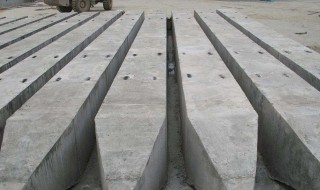 钢筋混凝土钢筋重量怎么算（钢筋混凝土的重量怎么算）