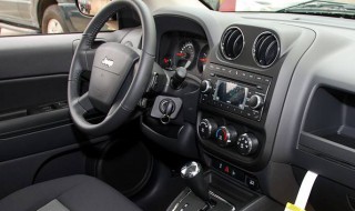 君威定速巡航怎么设置（君威如何设置定速巡航）