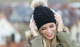 抖音牧马人的背景歌叫什么 抖音牧马人背景音乐叫什么