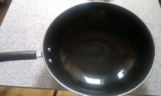 不锈钢锅炒菜有毒吗（不锈钢锅子炒菜有危害吗）