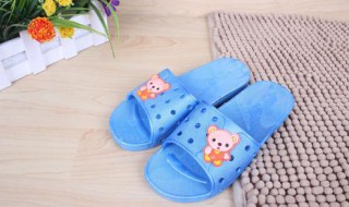 凉拖鞋脏了怎么清洗（凉拖鞋脏了怎样清洗）