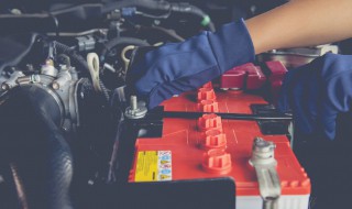 汽车全车不通电没反应（汽车全车不通电没反应了）