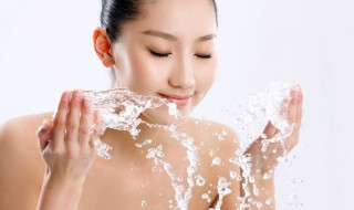 醋盐水美白多久见效（白醋盐水美白多久见效）