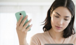 手机屏幕进水能导致屏幕触碰失灵吗 手机屏幕进水能导致屏幕触碰失灵吗还能用吗