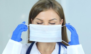 戴口罩脸干怎么办（口罩戴久了脸干怎么办）