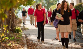 26岁留学美国要学几年 美国留学需要多少年?