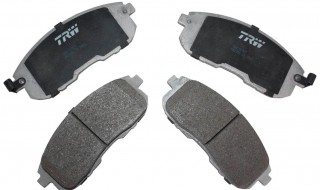 换刹车片能提高刹车性能吗（更换好的刹车片刹车效果有多大改善）