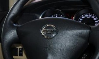 九三式打方方向盘怎么换手 打方向盘如何换手