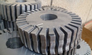 主磁极的作用（主磁极的作用是什么?它由什么和什么组成）