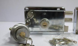 门锁插反了怎么办（门锁锁头插反了怎么办）