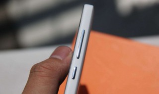 手机音量键摔坏关屏也关不了（手机摔了音量关机键不能按了）