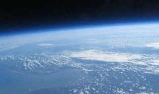 大气压随高度的增加而怎么样（大气压随高度的增加而怎么样水柱液面怎样变化）