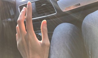 夸手长的漂亮句子（夸手长的漂亮句子怎么说）