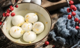 如何煮汤圆不破不粘锅 如何煮汤圆不破不粘锅底