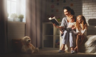 孩子处在叛逆期应该怎么与孩子沟通（孩子叛逆期怎么和孩子沟通）