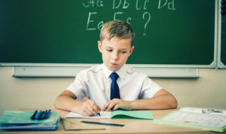 孩子进入叛逆期该如何教育 孩子进入叛逆期该如何教育学校