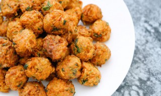 萝卜丸怎么炸脆 怎样炸萝卜丸子酥脆