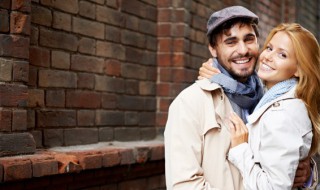 女生对男朋友说的小情话20句 对女朋友说的小情话句子