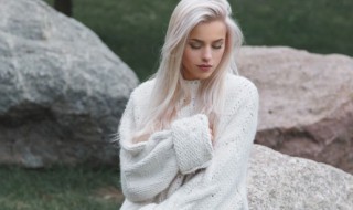 哪几种颜色毛衣百搭 毛衣哪种颜色比较耐看百搭