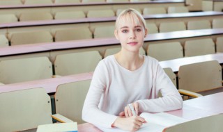 凵的偏旁有哪些字（凵的偏旁有哪些字一）