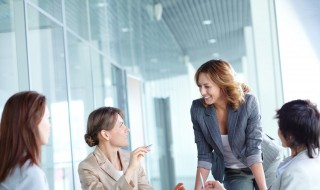 职场上如何做好自我介绍 职场上如何做好自我介绍工作