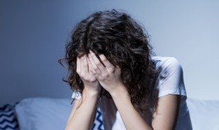 如何摆脱抑郁情绪（如何摆脱抑郁情绪句子）