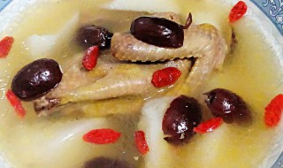 白鸽煲什么汤最好 夏天白鸽煲什么汤最好