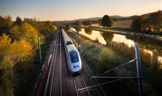 高铁上为什么没有e 高铁上为什么没有e座?蚂蚁庄园