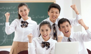 吟字组词（吟字组词三年级）