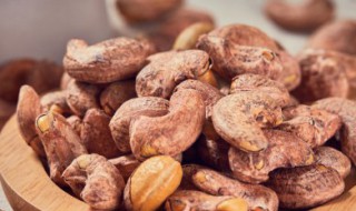 腰果怎么炒才脆（腰果怎么炒才脆视频）