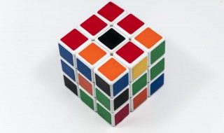 一面魔方怎么拼（一面魔方怎么拼视频）
