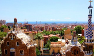 安东尼奥高迪的建筑风格（安东尼奥高迪的建筑特点）