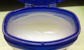 凡士林可以怎么用 怎样用凡士林