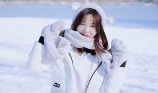 大方巾怎么围好看（大方巾怎么围好看图片）