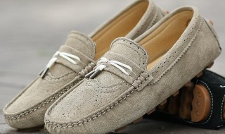 豆豆鞋搭配什么上衣 豆豆鞋搭配什么上衣好