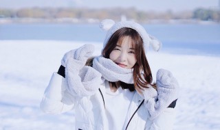 性格开朗的女生的特点（性格开朗的女生的特点喜欢怎样的男孩）