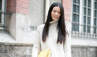 短款开衫毛衣最佳搭配（短款开衫毛衣最佳搭配男）