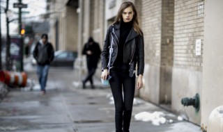 女款小皮衣怎么搭配（女款小皮衣怎么搭配裤子）