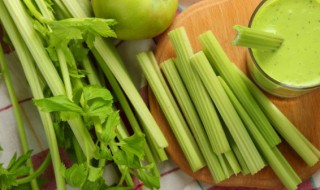 芹菜冬天的储存方法 储存芹菜冬天吃怎么弄好