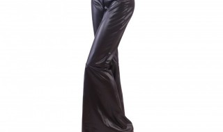 直筒裤适合搭配什么类型的外套 直筒裤适合搭配什么类型的外套上衣