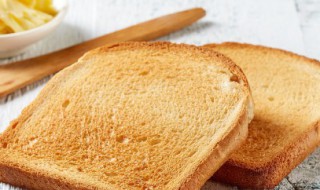 火腿肠麦穗咸面包的做法（面包糠火腿肠做法）