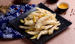 酸嘢版泡椒凤爪的做法（酸甜泡椒凤爪）